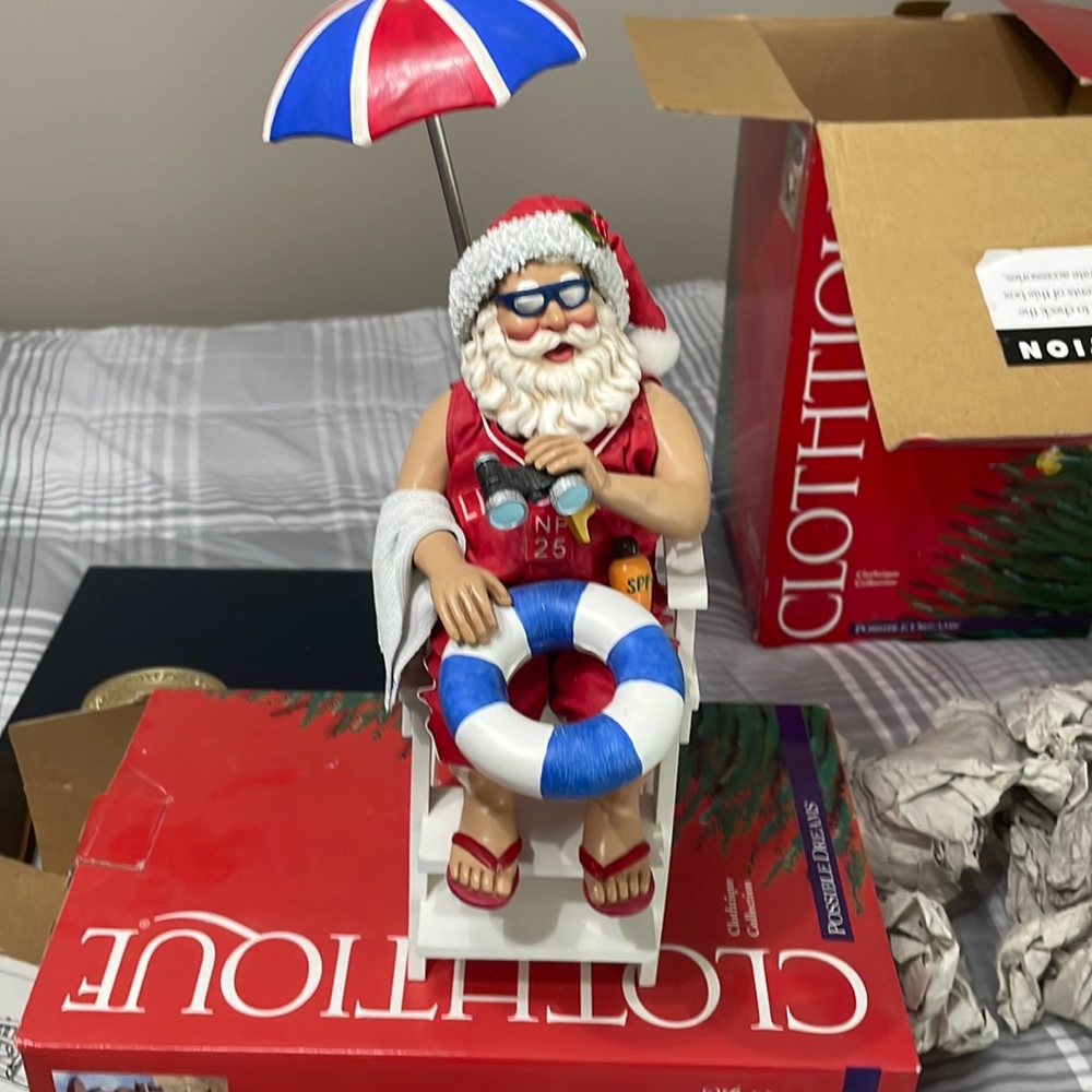 Clothtique Santa